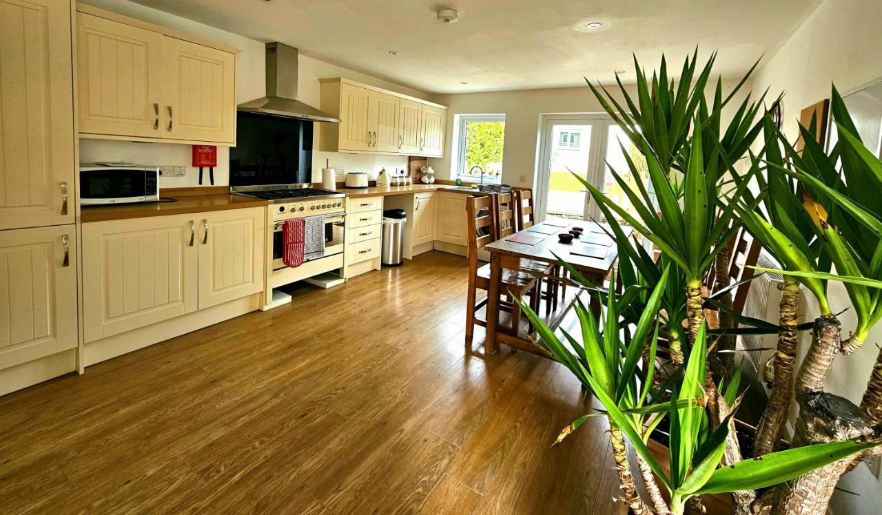 Yucca Cottage Кендал Экстерьер фото